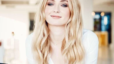 Софі Тернер народила дівчинку