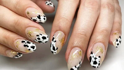 15 крутих ідей для "прозорого" манікюру