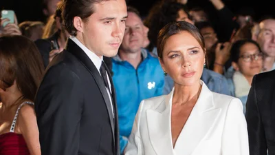 Вікторія Бекхем поділилася новим романтичним фото сина Брукліна з нареченою