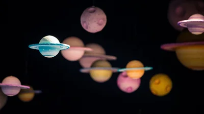 Вселенная прекрасна: NASA показало планету необычного цвета