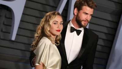 Ось як живе Ліам Гемсворт через рік після розлучення з Майлі Сайрус