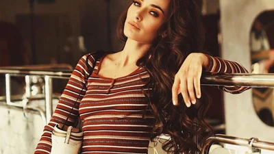 Холостячка Ксения Мишина засветила секси образ, в котором появится в первых эпизодах