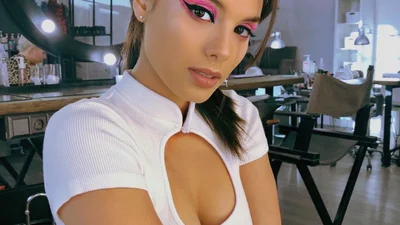 Michelle Andradе опублікувала провокаційні фото, де видно її сексуальні форми