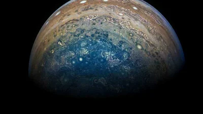 NASA вдалося зазнімкувати на Юпітері унікальний червоний шторм