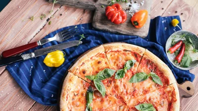 У Канаді можна придбати підписку на піцу, і це просто геніальний хід