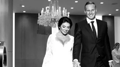 Анна Сєдокова прокоментувала таємне весілля з молодим коханим і поділилась фото