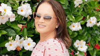 Вічне кохання: Софія Ротару зворушила фанів архівним фото з чоловіком