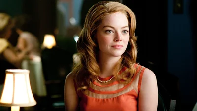 Актриса Эмма Стоун тайно вышла замуж и вскоре родит первенца