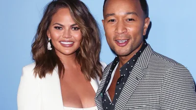 Крисси Тейген показала первое фото своего еще нерожденного сыночка от Джона Ледженда