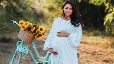 Ілона Гвоздьова знялася в ніжній фотосесії майже перед пологами