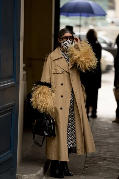 Концентрація стилю: красиві вуличні луки на Тижні моди в Парижі - фото 493516