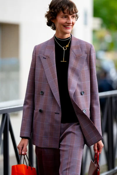 Концентрация стиля: красивые уличные луки на Неделе моды в Париже - фото 493541