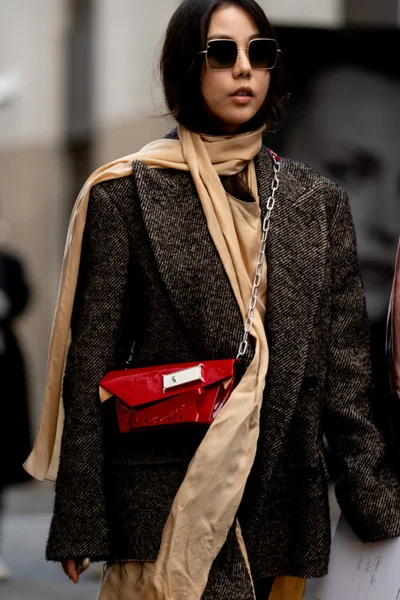 Концентрация стиля: красивые уличные луки на Неделе моды в Париже - фото 493547