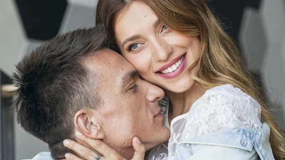 Регіна Тодоренко і Влад Топалов випустили спільну пісню "Часовые пояса"