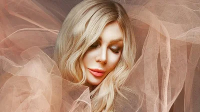 Любовь с первых нот: Ирина Билык выпустила новый трек под названием «Осколки»