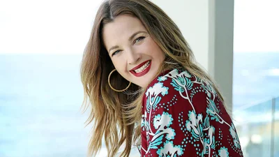 Дрю Беррімор склала плейлист з музикою для гарного настрою, який має послухати кожен