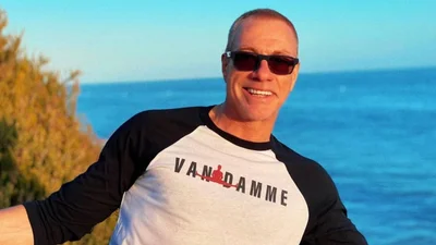 Ван Дамм спас щенка, и этот поступок растрогал его фанов