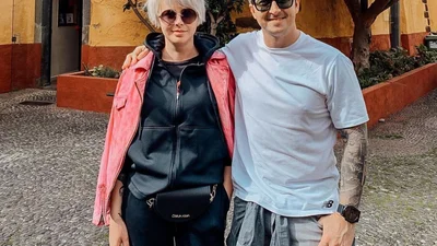 Жена Александра Педана сделала новое тату, и это портрет их семьи