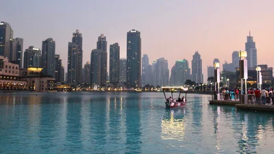 В ОАЭ открыли самый большой в мире музыкальный фонтан, от которого перехватывает дыхание