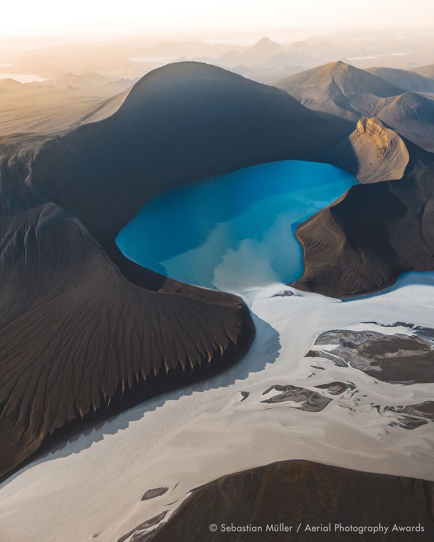 С высоты птичьего полета: победители Aerial Photography Awards 2020 - 495183 С высоты птичьего полета: победители Aerial Photography Awards 2020 - фото 495183
