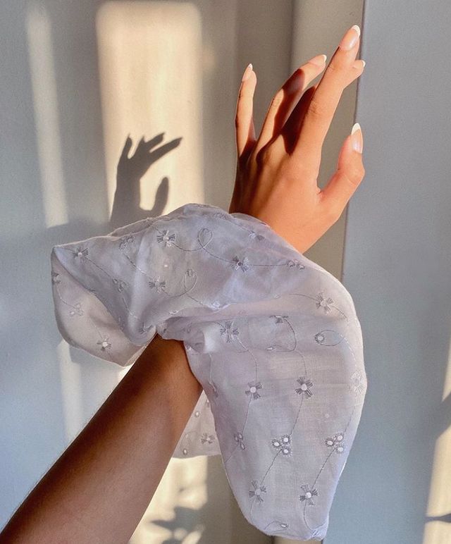 Опять за старое: накладные ногти - модная фишка этого сезона - фото 495507