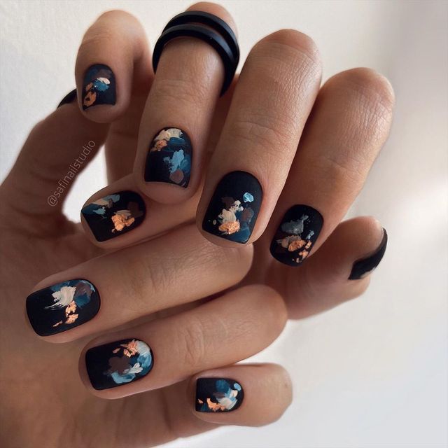 Маникюр на ноябрь 2020: 30 классных идей с Instagram - фото 495645