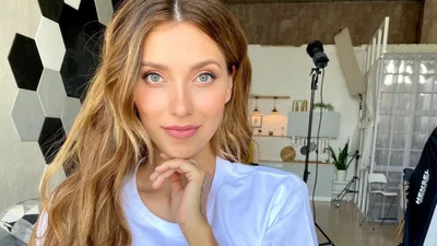 Регіна Тодоренко замилувала трепетним фото з чоловіком і сином