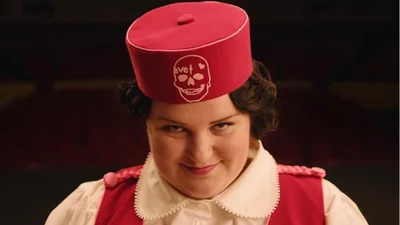 alyona alyona - DANCER: секси танцы рэперши в образе дерзкой горничной в новом клипе