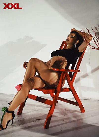 Мішель Андраде поділилася своїми гарячими світлинами для еротичного журналу - фото 496421