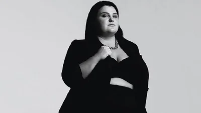 alyona alyona в классическом костюме и на каблуках поразила изысканным образом