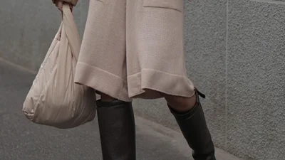 Как стильно носить шорты-бермуды - 3 крутых образа на осень от блогеров