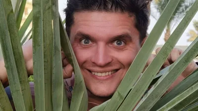 «Політ нормальний»: бородатий Анатолій Анатоліч показав себе на самоізоляції