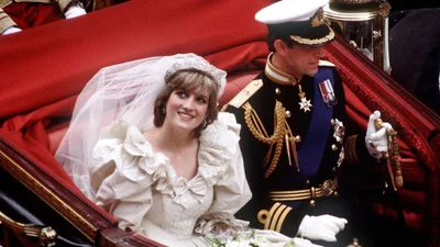 Принц Чарльз сказал принцессе Диане прямо перед свадьбой, что не любит ее