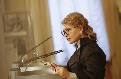 Нова зачіска Юлії Тимошенко - фото 497407
