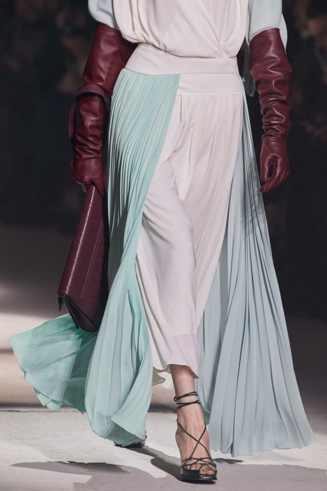 Основные тренды зимы 2020-2021, о которых надо знать - фото 497634