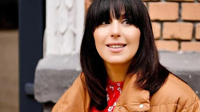 Чарующая Джамала в топе похвасталась сочными формами