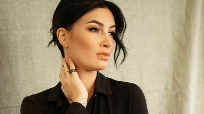 Анастасия Приходько понежилась в ванной на глазах у подписчиков