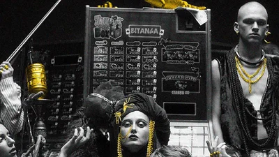 Аліна Паш запрем'єрила кліп "Dengi", у якому все по-циганськи розкішно