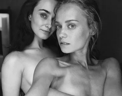 Әйелдер мен ерлердің оргазмы туралы бейнелерді қараңыз Әпкесі мен ағасы душта бірге секс порно видео