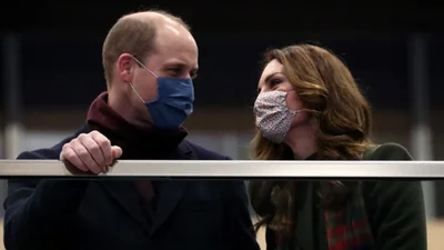 Кейт Миддлтон и принц Уильям отправились в королевское турне Великобританией