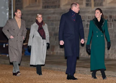 Вся королевская семья воссоединилась перед Рождеством в Виндзорском замке - фото 499753