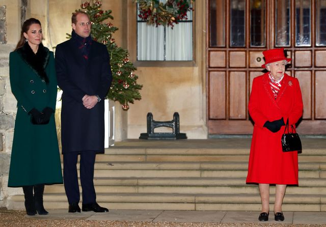 Уся королівська сім'я возз'єдналась перед Різдвом у Віндзорському замку - фото 499755
