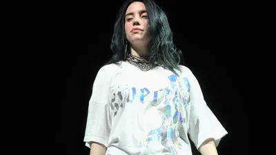 Билли Айлиш назвала 9 песен, которые считает лучшими в 2020 году