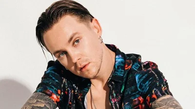 «Я ріс на вулиці»: Артем Пивоваров про непростий характер, бійки та шлях до музики