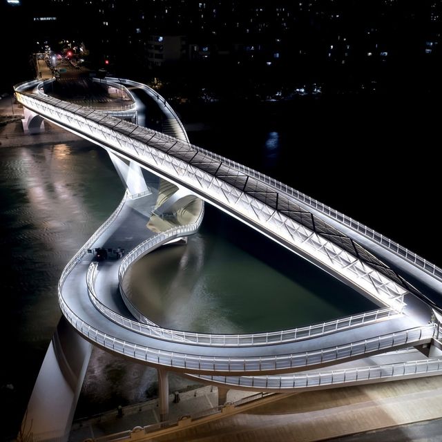 Вот как выглядят самые красивые мосты мира в 2020 году - фото 500174