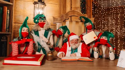 Санта, Эльфы, подарки по почте: в Украине появилась Резиденция новогодних историй