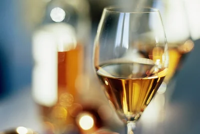 Експерти сказали, який вид алкоголю краще не пити на Новий рік - фото 500761