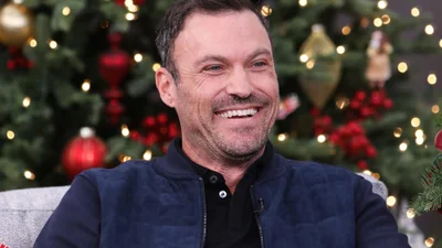 Бывший муж Меган Фокс закрутил роман с не менее сексуальной девушкой