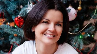 Марічка Падалко показала архівне фото, на якому ще з довгим волоссям