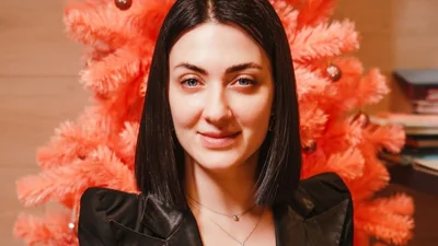 Оголена Сніжана Бабкіна показала, як займається йогою